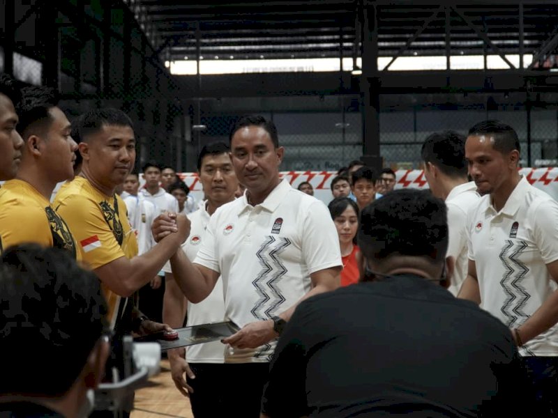 Bripka Andi Syahdan berhasil meraih penghargaan pin emas Kapolri. 