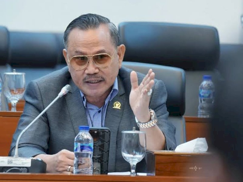 Anggota DPR RI Frederik Kalalembang: Alumni PIP Makassar Mudah Terserap Dunia Kerja