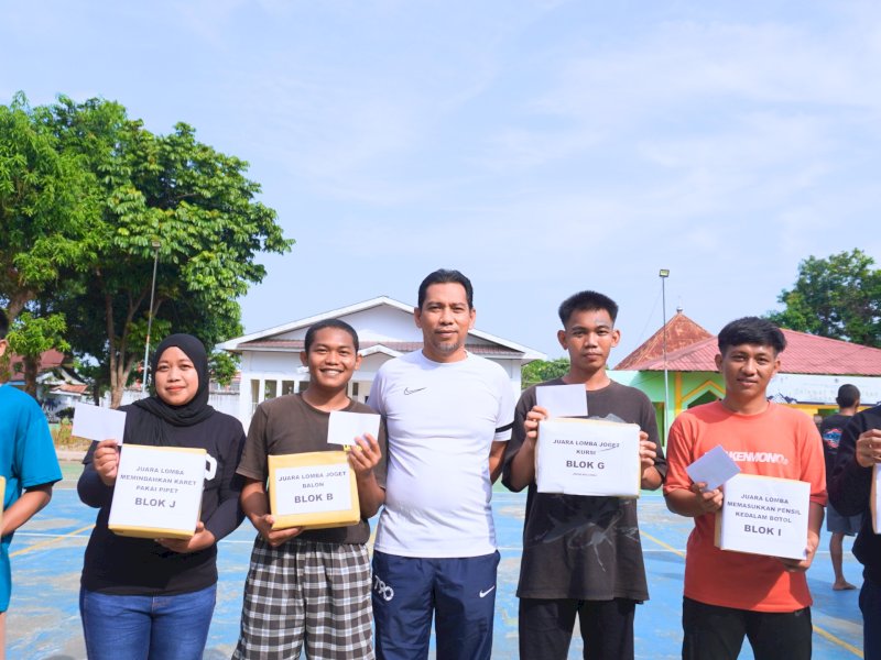 Kalapas Maros Ali Imran menutup Porseni Narapidana. 