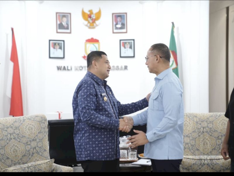 Wali Kota Makassar Munafri Arifuddin bertemu Wakil Ketua MPR RI, Eddy Soeparno di Balaikota Makassar. 