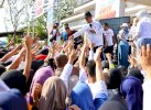 Janda Empat Anak Raih Doorprize Umrah di Jalan Sehat Anti Mager Bone