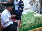 Prof Paturungi Parawansa Berpulang, Sudirman Sampaikan Duka