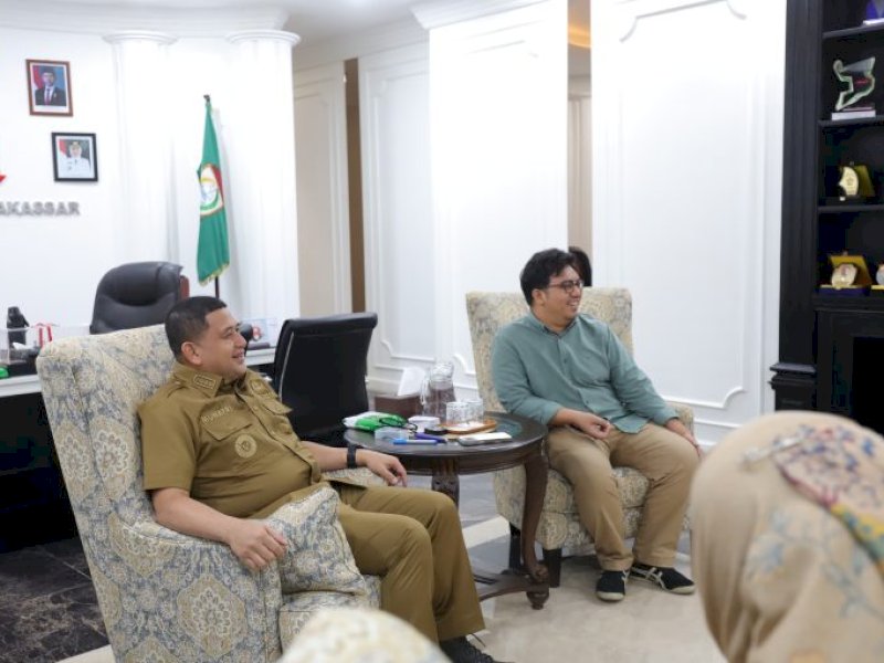 Wali Kota Munafri Arifuddin bertemu Ketua KPU Kota Makassar Andi Muhammad Yasir Arafat. 