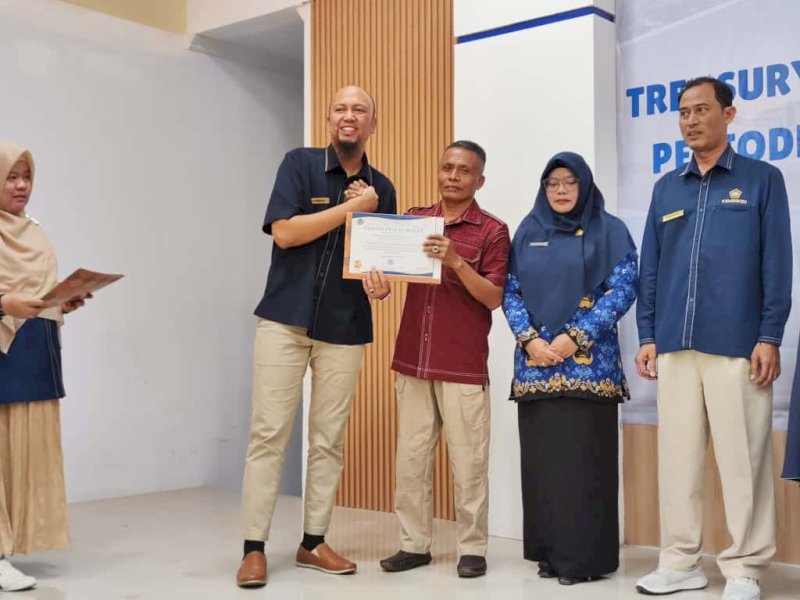 Rutan Kelas IIB Barru meraih peringkat pertama sebagai Satker pengguna KKP tertinggi. 
