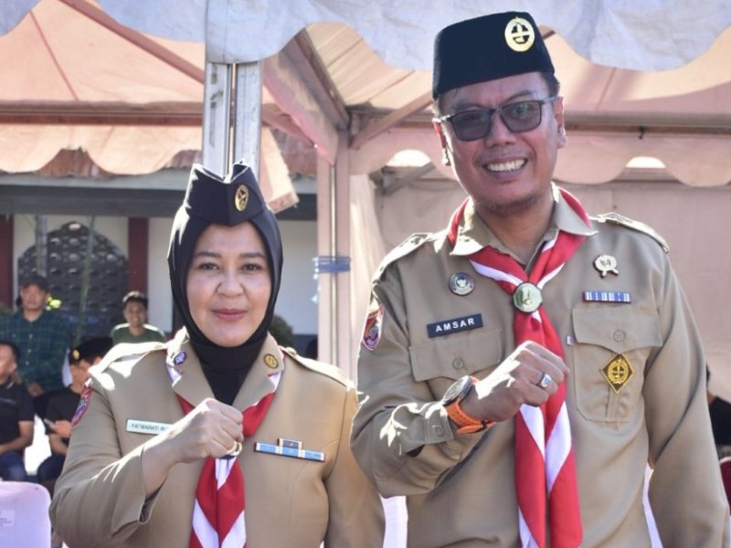 Wagub Sulsel Fatmawati dan Karutan Barru Amsar.