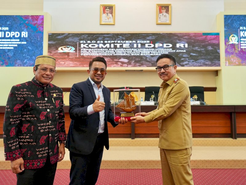 Sekretaris Daerah Sulsel Jufri Rahman, menyambut kunjungan rombongan Komite II DPD RI. 