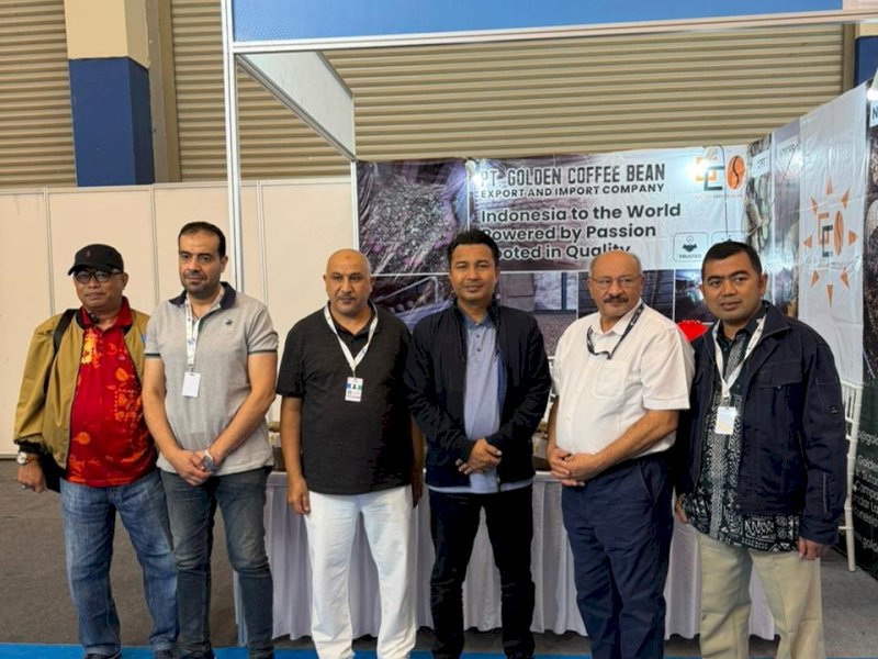 Bupati Luwu Utara, Andi Abdullah Rahim bertemu para importir kopi asal Mesir. 