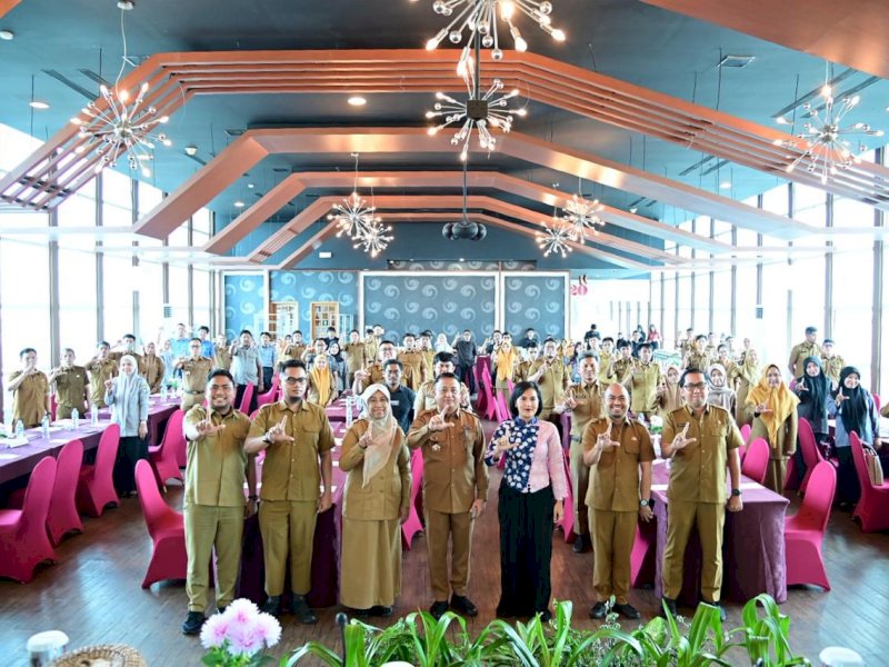 Dinas Kominfo Kota Makassar menggelar Forum Group Discussion (FGD) bertema &ldquo;Kolaborasi OPD dalam Audit TIK dan Penetapan Standar Layanan Lontara+&rdquo;,