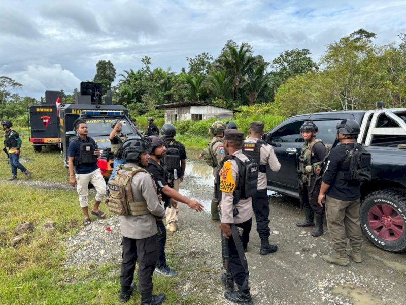 Polisi meningkatkan kewaspadaan untuk mencegah aksi-aksi brutal KKB di Yahukimo. 