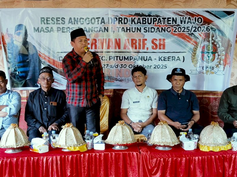 Ketua Komisi II DPRD Kabupaten Wajo, Herman Arif&nbsp;melakukan reses di Desa Padangloang, Kecamatan Pitumpanua. 
