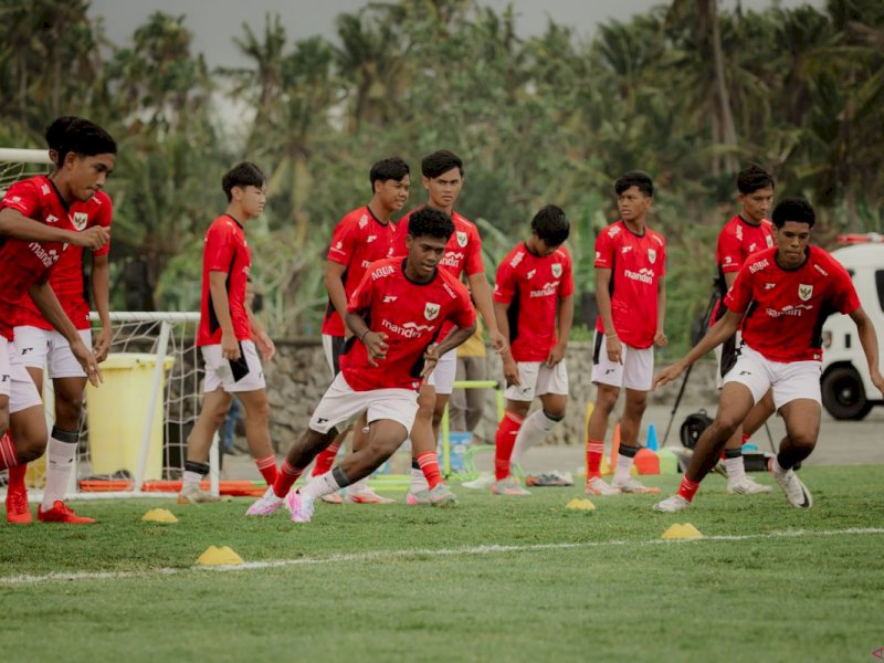 Pemain Timnas U-17 menjalani latihan jelang Piala Dunia U-17. 