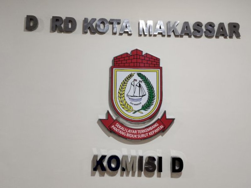 Anggota DPRD Makassar Minta Pemkot Atensi Munculnya Pamflet Loker Manusia Silver