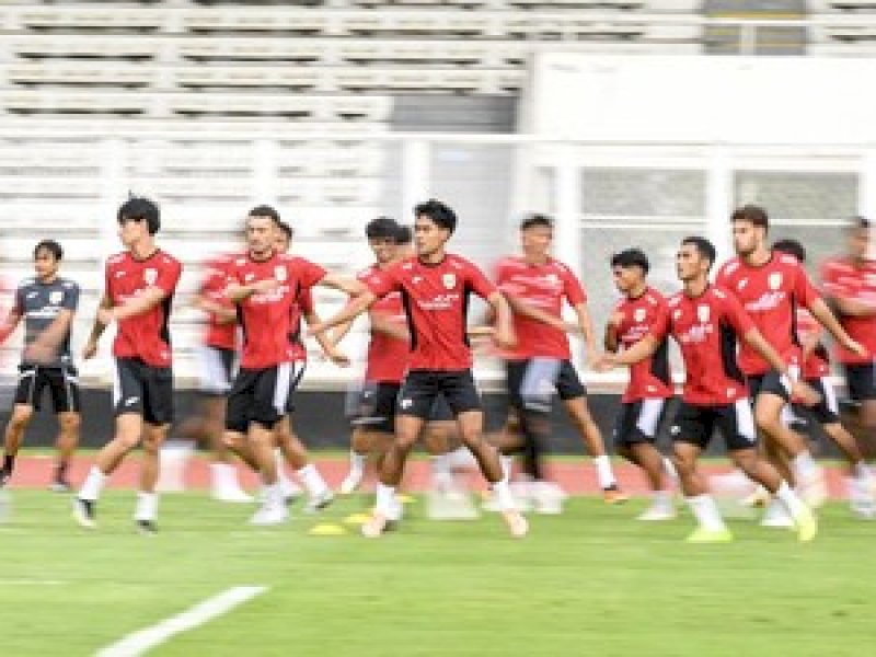Latihan Timnas U-23 menjelang laga kontra Mali. (int) 