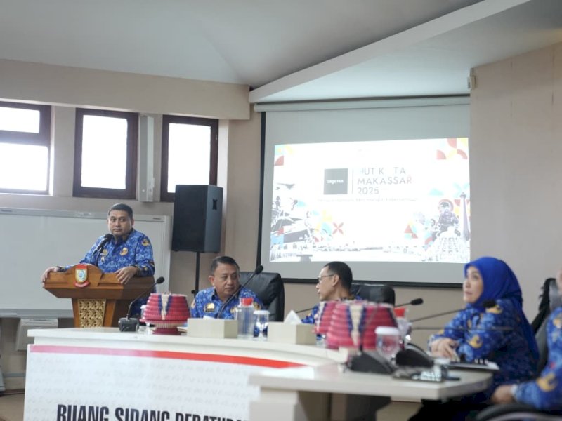 Wali Kota Makassar Munafri Arifuddin  memimpin rapat koordinasi persiapan HUT Kota Makassar. 