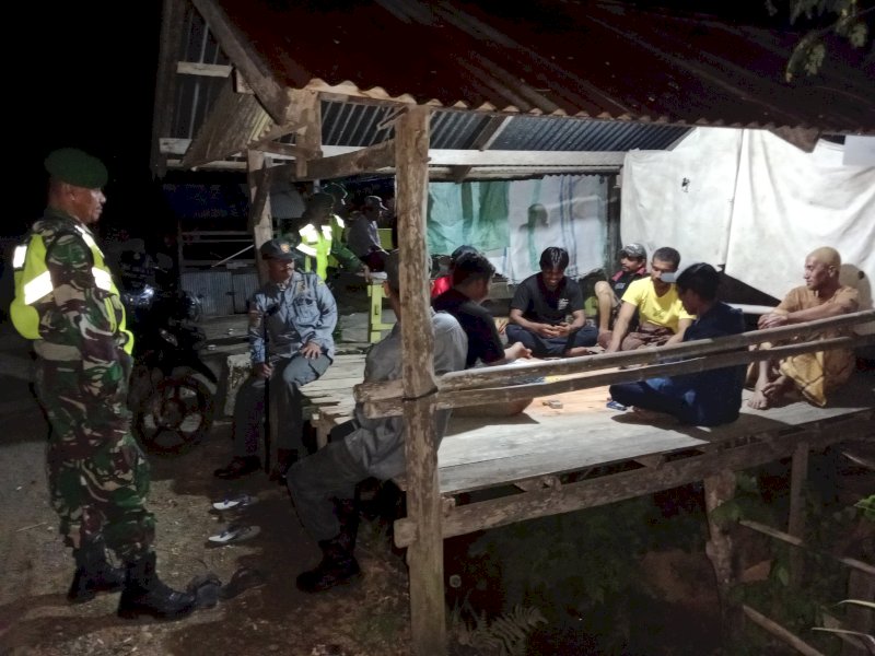 Koramil Takkalalla Patroli Gabungan di Wajo, Sisir Sejumlah Objek Vital 