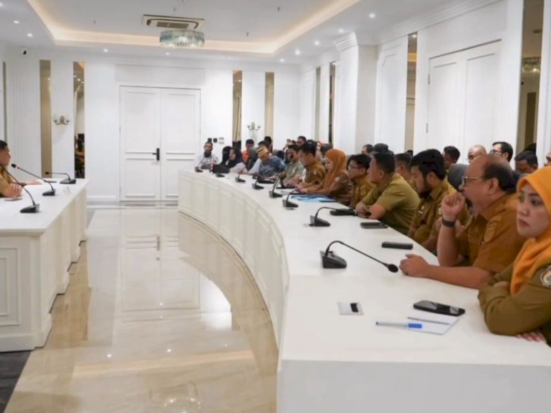 Kadis PU Makassar Dampingi  Wali Kota Terima Aspirasi Warga Terkait Proyek PSEL