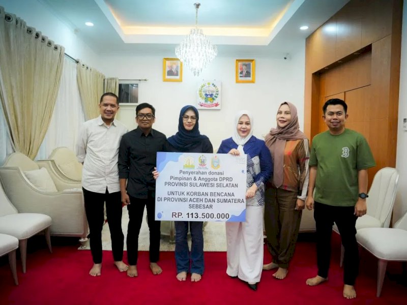 Wagub Sulsel Terima Donasi DPRD Rp113,5 Juta Untuk Korban Bencana di Sumatera