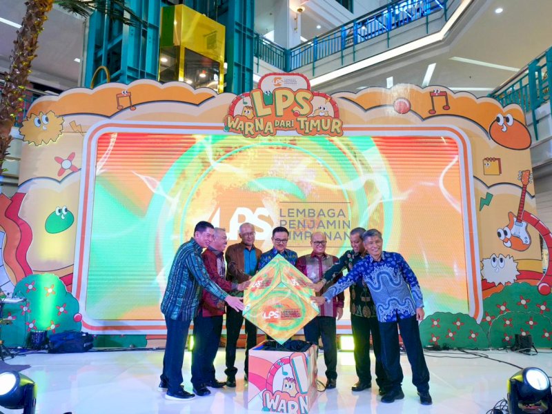 Sekretaris Daerah Provinsi Sulawesi Selatan Jufri Rahman, membuka event LPS Warna dari Timur. 