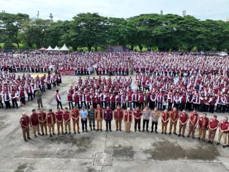 Appi Lantik 6.032 Ketua RT/RW Makassar, Diminta Fokus Urus Sampah