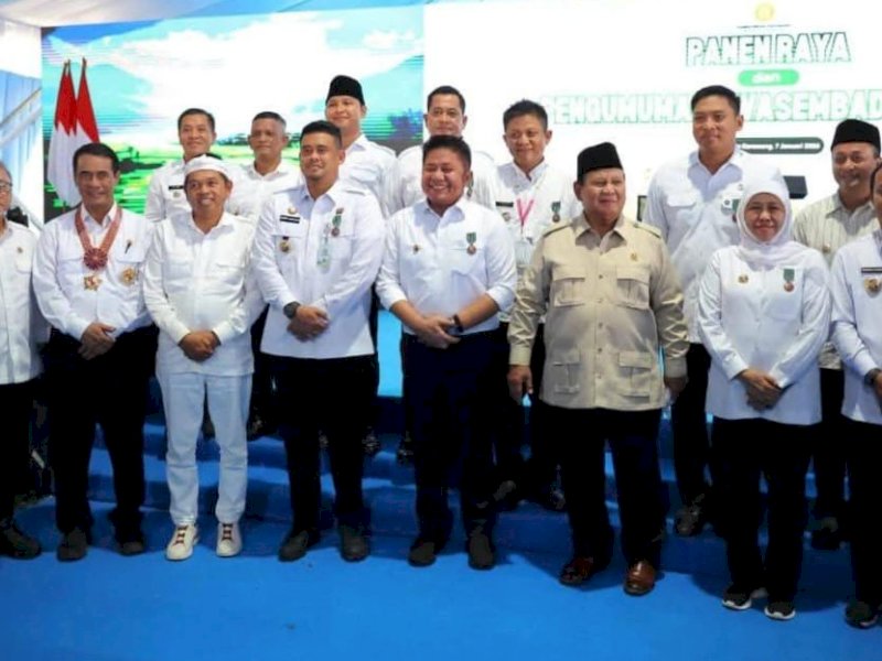 Wajo Peringkat 8 Produksi Beras Nasional, Bupati Andi Rosman Diganjar Penghargaan 