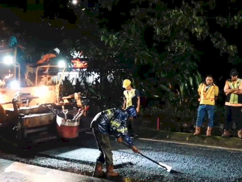 Pemprov Sulsel Percepat Pengerjaan Jalan Hertasning Makassar, Satu Jalur Ditutup 