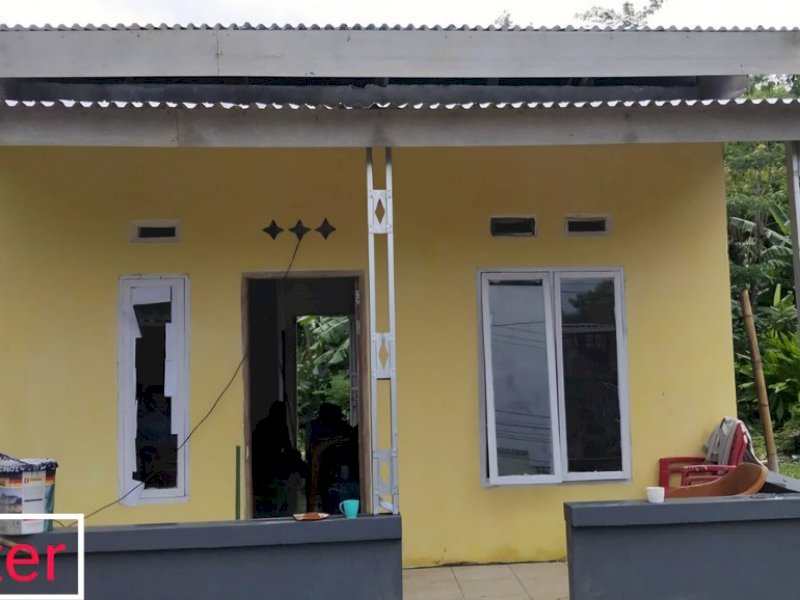 Rumah Dg Sisi di Kabupaten Takalar yang tersentuh program bedah rumah. 