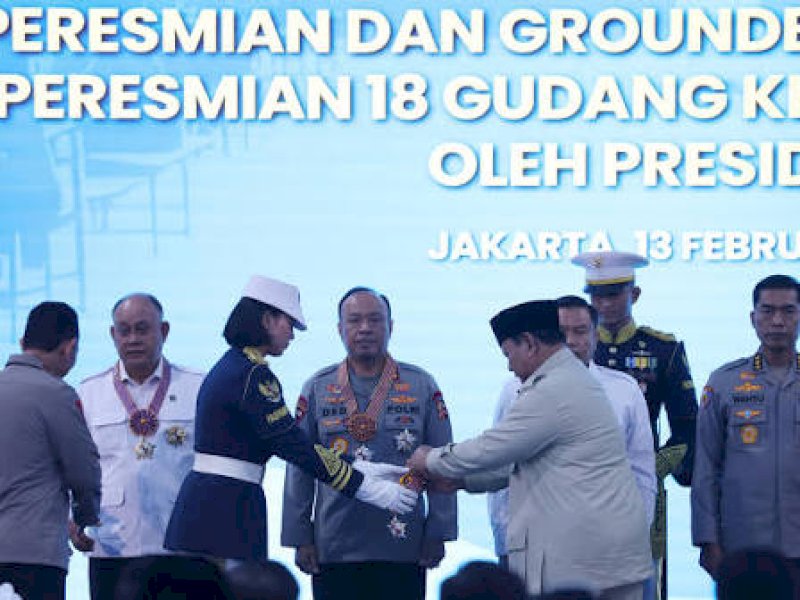 Presiden Prabowo Subianto dalam acara peresmian SPPG Polri di Palmerah, Jakarta Barat. 