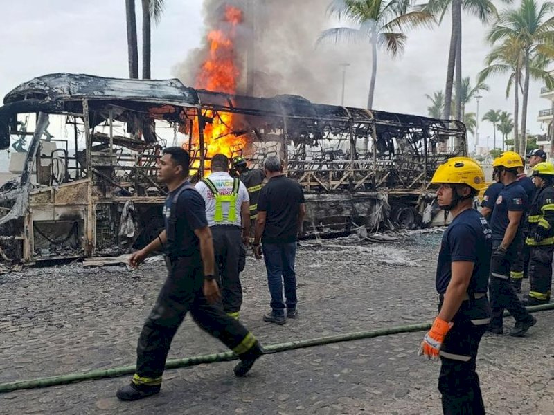 Meksiko Rusuh Usai Bos Narkoba El Mencho Tewas, 25 Tentara Terbunuh 