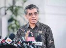 Menaker Yassierli Ingatkan Perusahaan Bayar THR Paling Lambat H-7 Lebaran