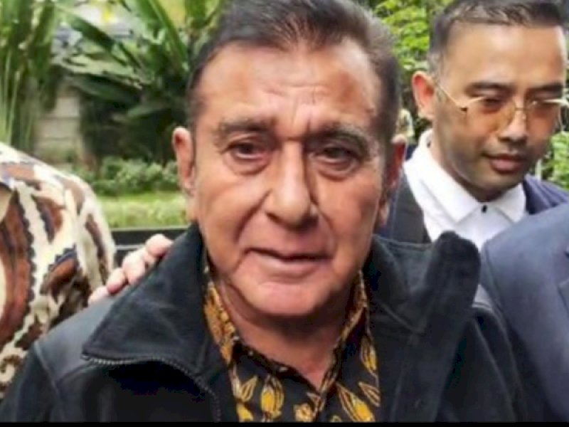 Japto Soerjosoemarno saat tiba di Gedung KPK. 