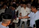 AIA Bagi-bagi Paket Sembako dan Santunan kepada Anak Yatim-Duafa di Wajo