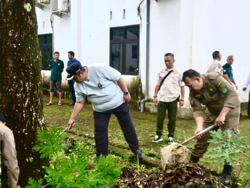 Bupati Chaidir Syam Harap Aksi Bersih Lingkungan Ciptakan Kesadaran Kolektif 