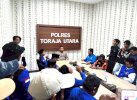 Ratusan Demonstran Geruduk Polres Toraja Utara, Desak Penanganan Serius Judi-Narkoba