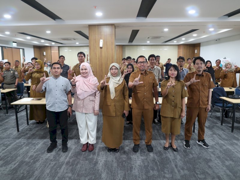 Sosialisasi SP4N-LAPOR! tahun 2025 dengan tema &ldquo;Dari Evaluasi ke Aksi: Peningkatan Responsivitas Pengelolaan Pengaduan Publik Kota Makassar&rdquo;.
