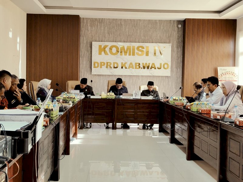 Buruh Ungkap Sederet Dugaan Pelanggaran PT EEE Sengkang, DPRD Wajo Mediasi 