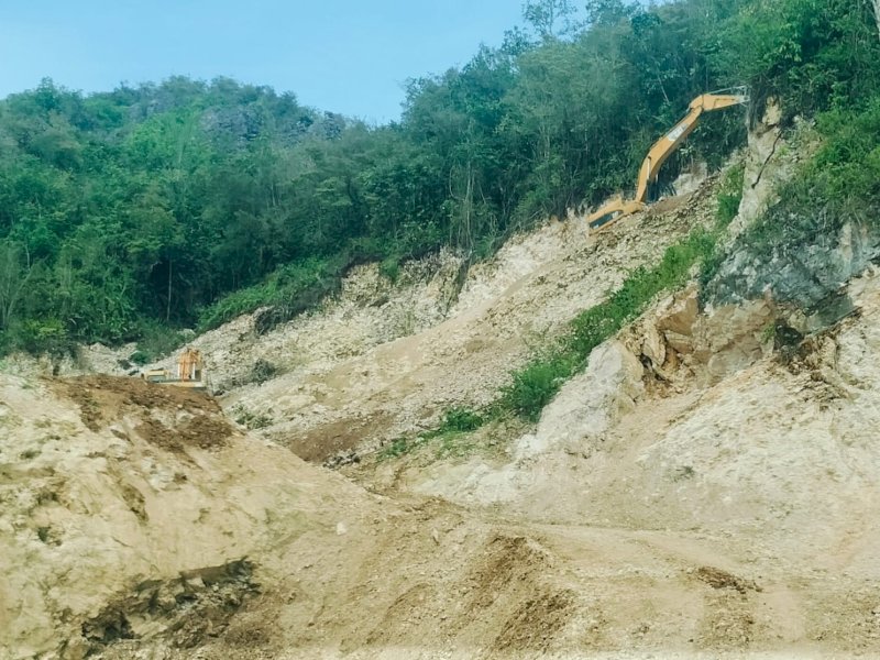 TOP SEPEKAN: 9 Kapolda Diganti; Tambang Ilegal Beroperasi Lagi di Ba&rsquo;lele Torut