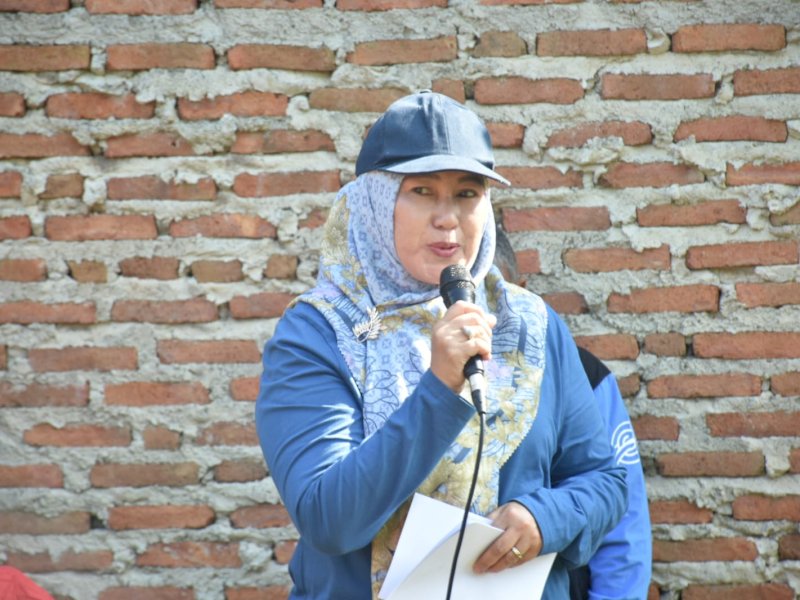 Tuti Andriani 
