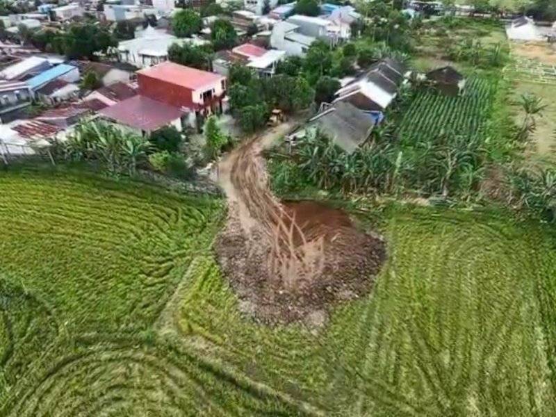 Lokasi penimbunan di sisi barat BTN Bumi Somba Opu, Gowa. 