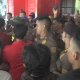 Demo di Kantor Bupati Polman Ricuh, 1 Orang Luka