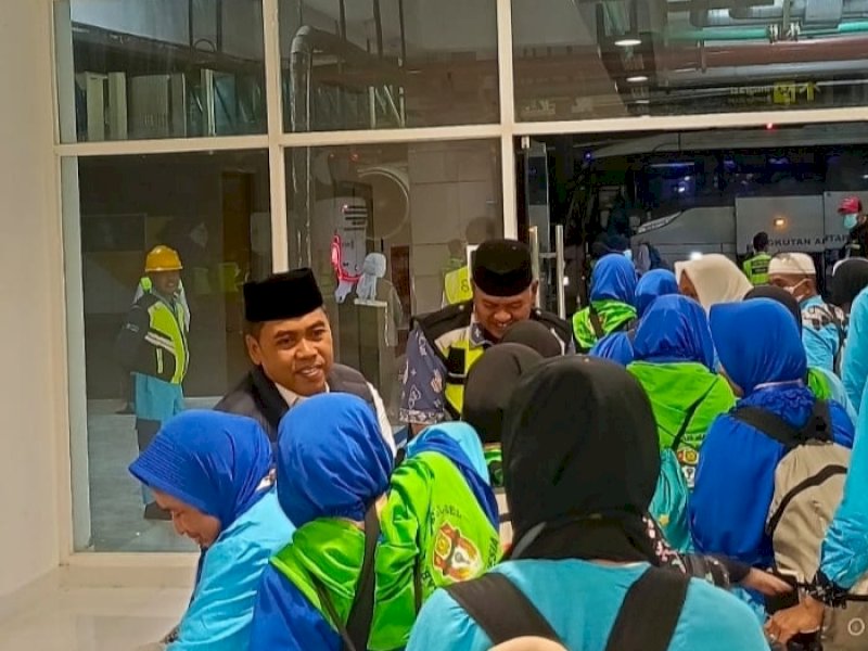 Bupati Andi Rosman Sambut 384 Jemaah Haji Wajo: Semoga Mabrur 
