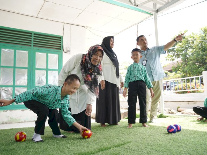 PLN UIP Sulawesi Dukung Pengembangan Keterampilan Anak Disabilitas di SLB Negeri 1 Sidrap