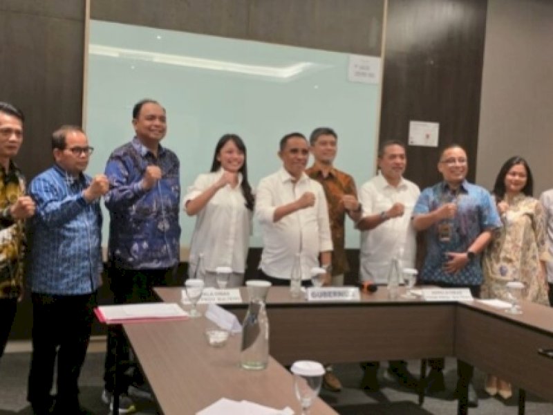 Gubernur Sulteng Anwar Hafid bertemu dengan manajemen PT Citra Palu Mineral dan PT Donggi Sinoro. 