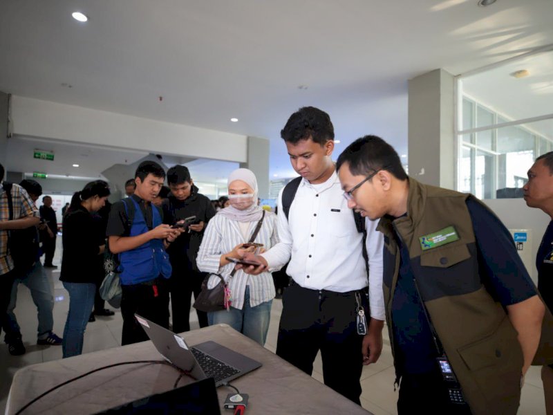 Suasana Job Fair Future Connect 2026 Wilayah Bandung Tengah di GOR Bandung. 