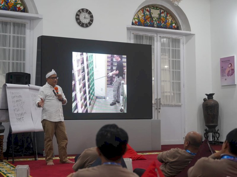 Founder and Director Intimakna Bicara SDM Pemimpin yang Menentukan Kinerja Pemerintahan 