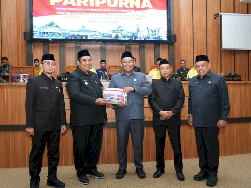 Pemkab Maros Ajukan Ranperda Pertanggungjawaban APBD 2025 ke DPRD