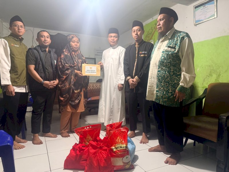 Gubernur Sulsel Beri Santunan ke Keluarga  Hafid Al Imran, Bocah Korban Tenggelam di Pantai CPI