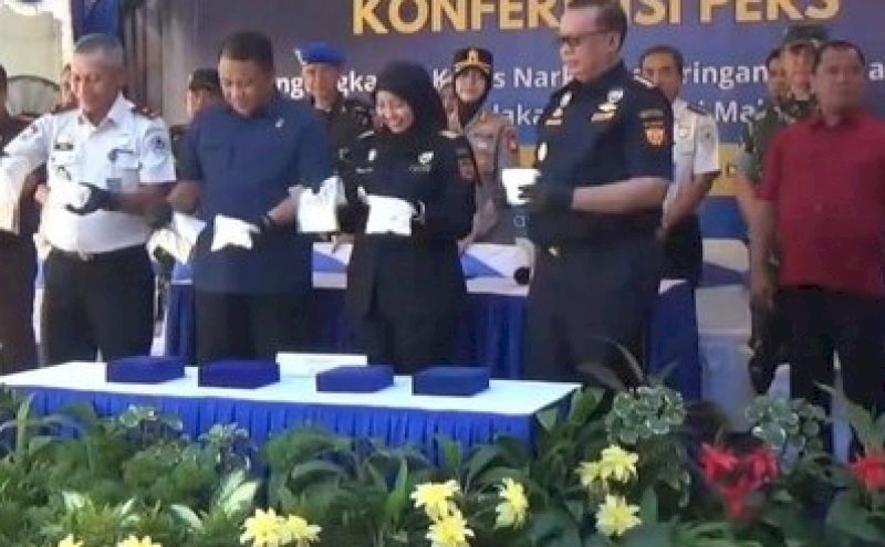 Bawa 1 Kg Sabu, WN Malaysia Ditangkap di Bandara Sultan Hasanuddin