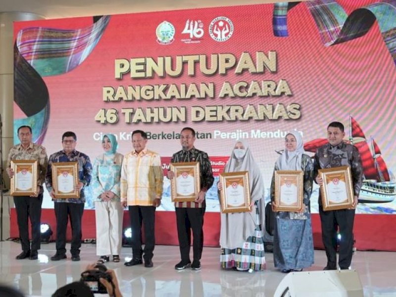 Pemkot Makassar Raih Penghargaan dari Mendagri di Penutupan HUT Dekranas 2026