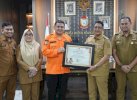Dinsos Makassar-RSUD Daya Raih Penghargaan Pelayanan Publik dari Ombudsman RI