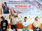 Legislator Wajo Herman Arif Serahkan Alsintan untuk Petani Pitumpanua